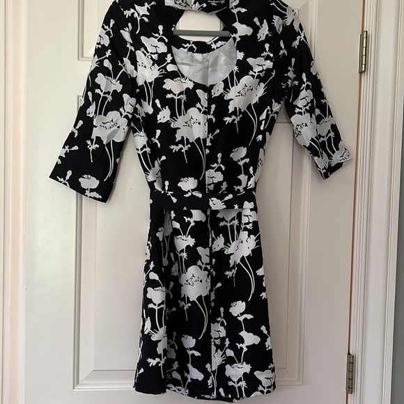 Kate Spade floral silk dress size 2 EUC - Picture 3 of 3